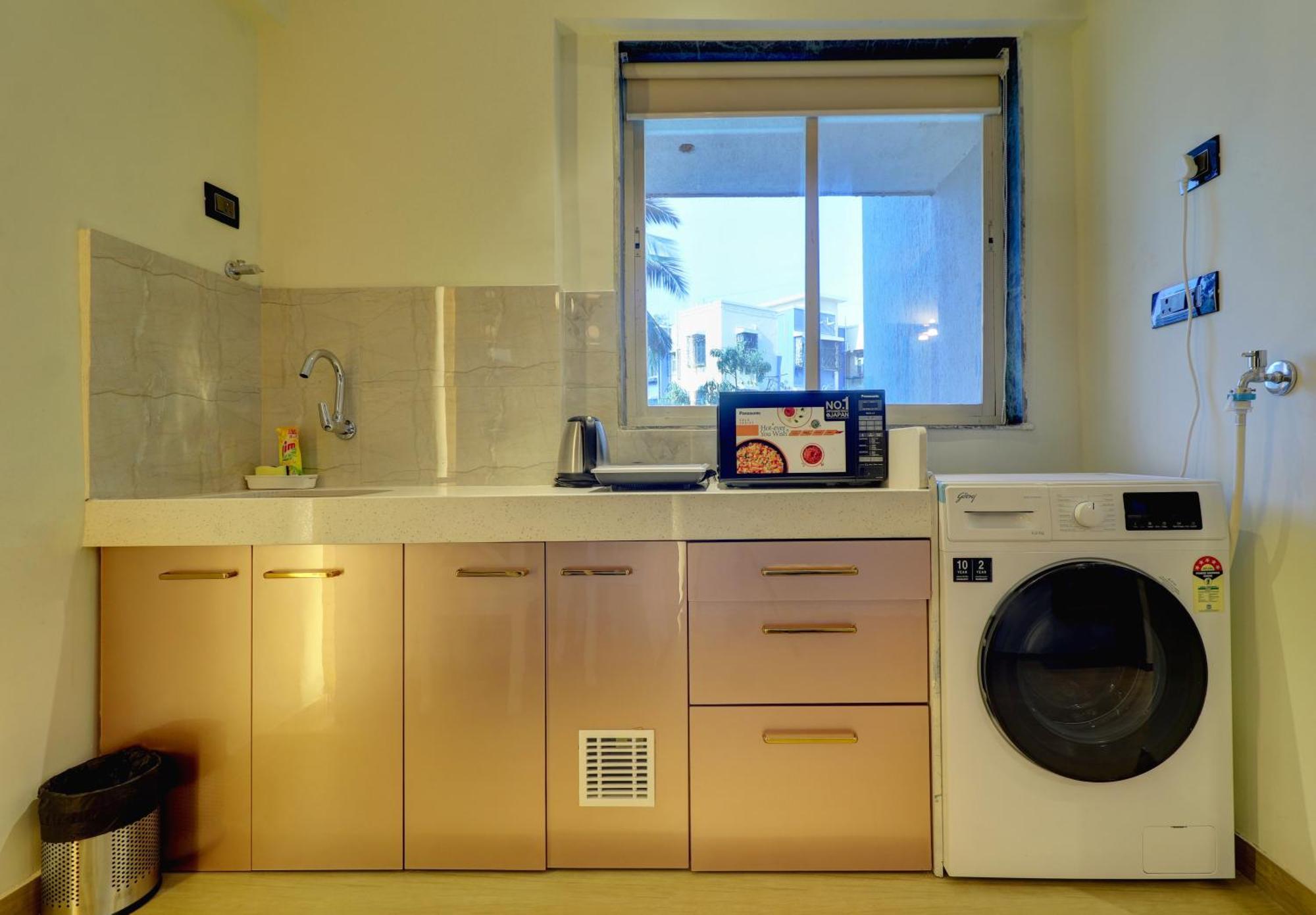 מומביי Home2 Studio Apartments מראה חיצוני תמונה