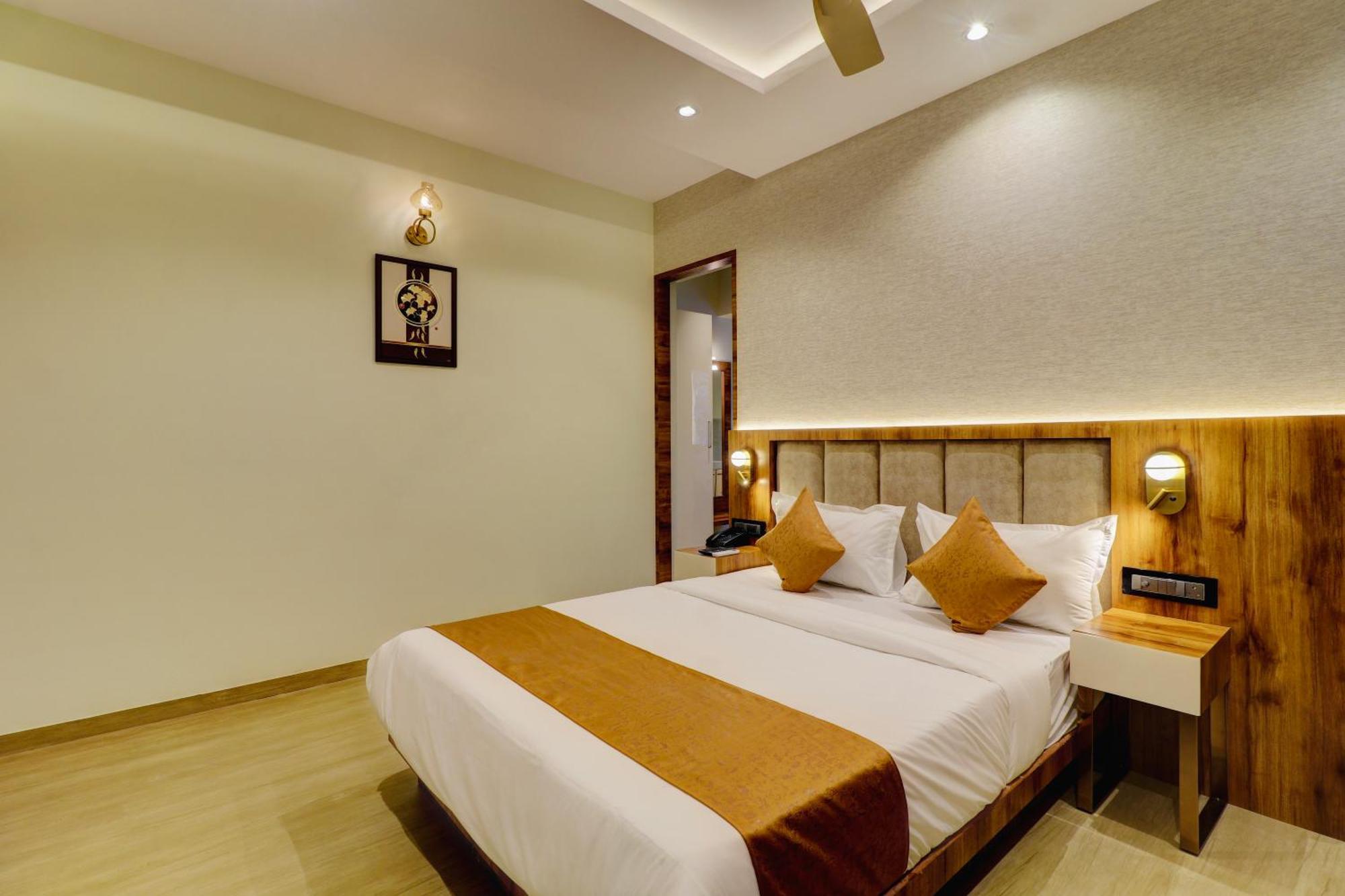 מומביי Home2 Studio Apartments מראה חיצוני תמונה